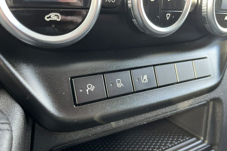 Iveco Daily 35S18 7-osob. Hi-Matic Air-Pro Doka_Brygadowy MAXI L4H3 3.0/180KM zdjęcie 22