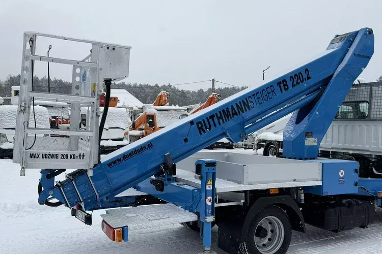 Nissan Cabstar zdjęcie 10