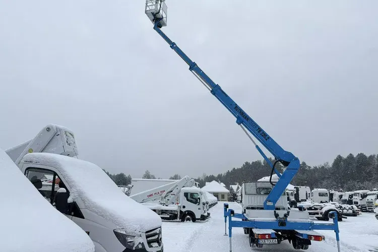 Nissan Cabstar zdjęcie 19