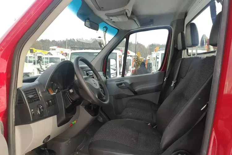 Mercedes Sprinter zdjęcie 14