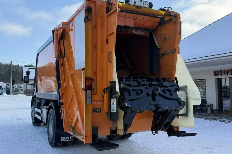 DAF LF 55.300 Śmieciarka Komunal Partner KP 16V Mały Przebieg zdjęcie 21