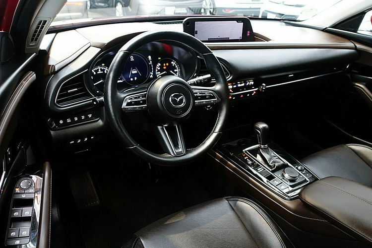 Mazda CX-30 4x4 Automat HIKARI PEŁNA OPCJA Skóra GWARANCJA Krajowy Bezwypadkowy zdjęcie 22