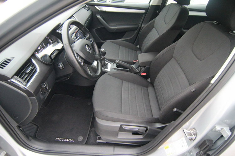 Skoda Octavia krajowy.1-właściciel, , Fa VAT, bezwypadkowy.2015-rejestracja zdjęcie 16