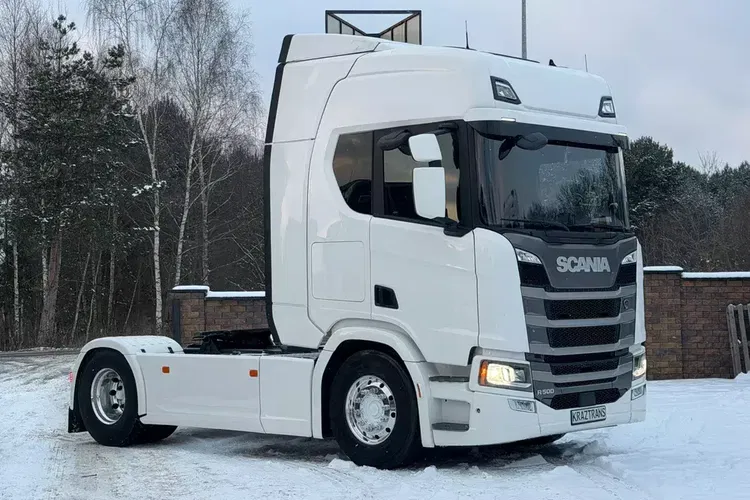 R500 SCANIA na kontrakcie serwisowym NAWIGACJA FULL LED 2019/2020 zdjęcie 1