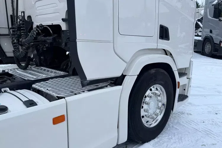 R500 SCANIA na kontrakcie serwisowym NAWIGACJA FULL LED 2019/2020 zdjęcie 16