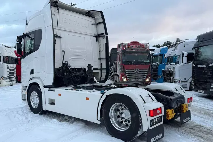 R500 SCANIA na kontrakcie serwisowym NAWIGACJA FULL LED 2019/2020 zdjęcie 9