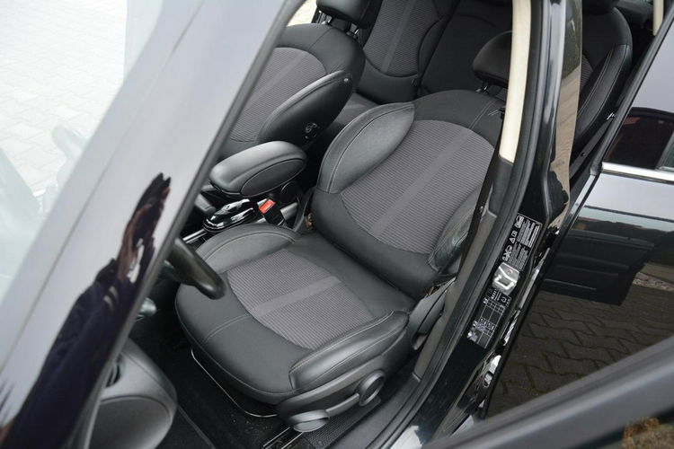 MINI Countryman Cooper S 1.6T(184KM) Xenon Navi Skóry Klimatronic Grzane fotele ALU18 zdjęcie 23