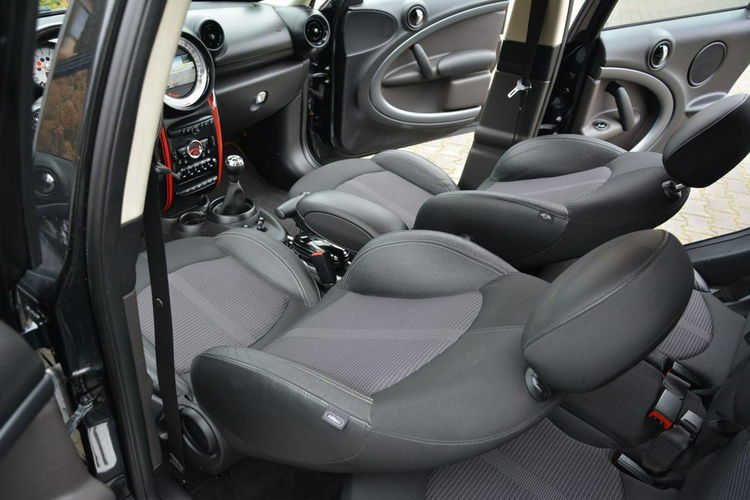 MINI Countryman Cooper S 1.6T(184KM) Xenon Navi Skóry Klimatronic Grzane fotele ALU18 zdjęcie 24