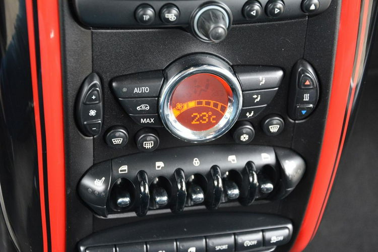 MINI Countryman Cooper S 1.6T(184KM) Xenon Navi Skóry Klimatronic Grzane fotele ALU18 zdjęcie 28