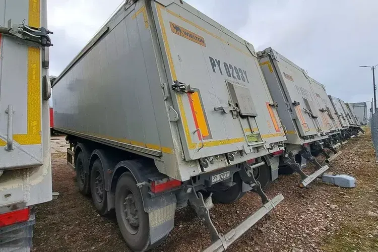 Wielton NW-3 / waga 6.2 t / poj. 38m3 / elek. dach / Teflon / 30 naczep r.2022 zdjęcie 5