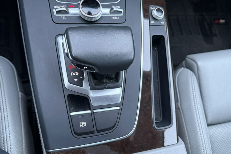 Audi Q5 Quattro 2.0tfsi 251KM panorama full ledy skóry kamery full opcja 1.r.g zdjęcie 24