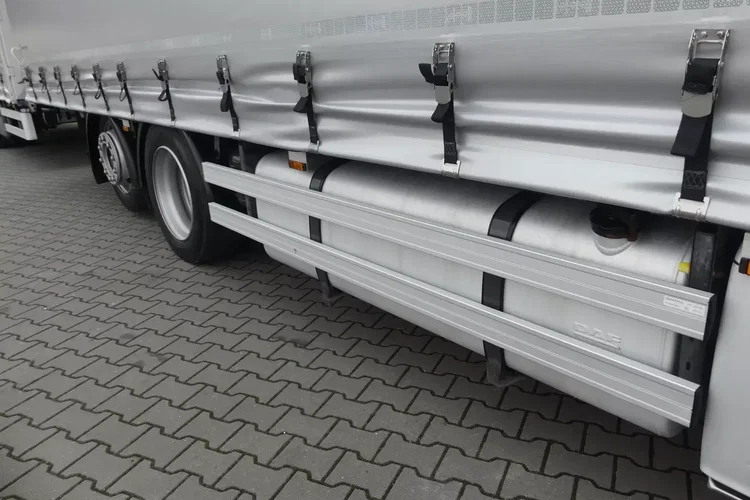 DAF XF 106.460 / EURO 6 / ZESTAW PRZEJAZDOWY / TANDEM / zdjęcie 14