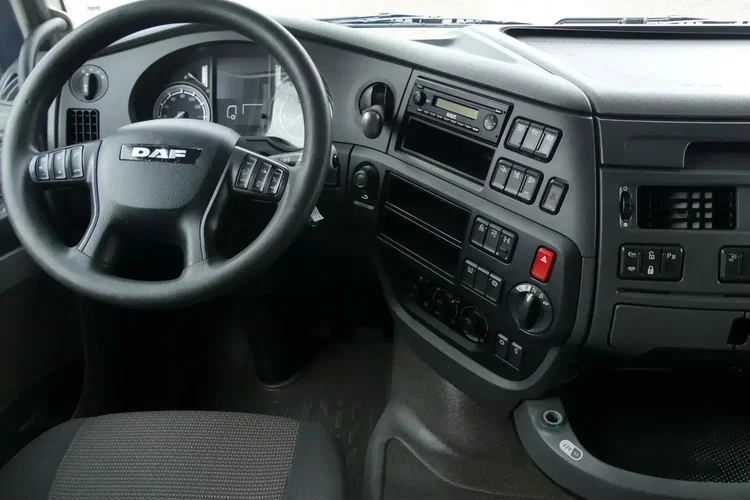 DAF XF 106.460 / EURO 6 / ZESTAW PRZEJAZDOWY / TANDEM / zdjęcie 36