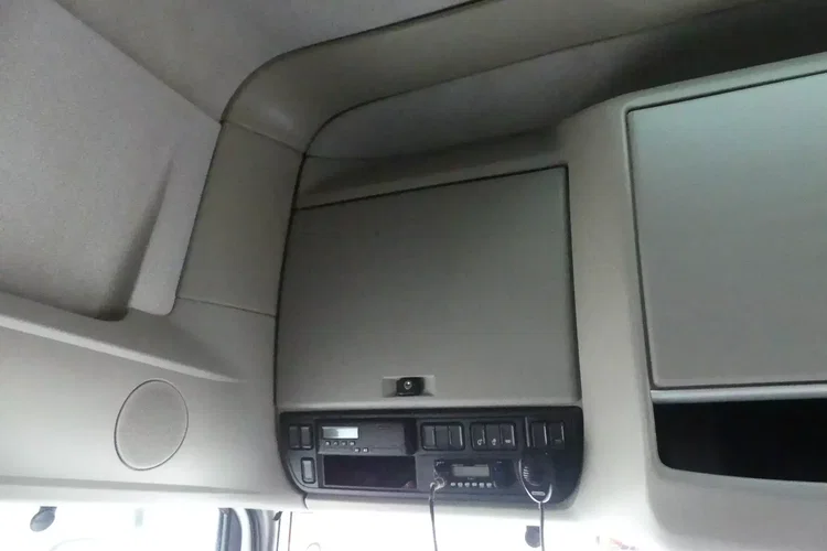 DAF XF 106.460 / EURO 6 / ZESTAW PRZEJAZDOWY / TANDEM / zdjęcie 39