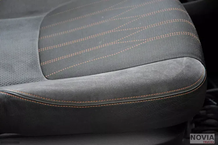 DAF XF 480 ZF INTARDER / KLIMA POSTOJOWA / FULL LED / TRĄBY / MIĘDZYOSIE zdjęcie 29