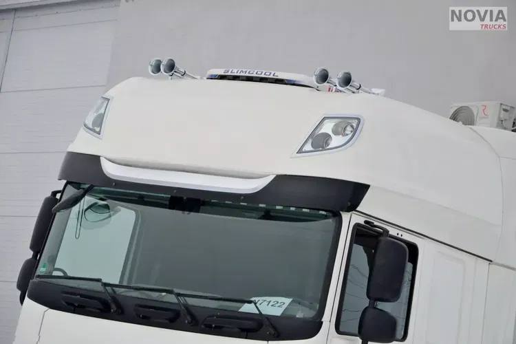 DAF XF 480 ZF INTARDER / KLIMA POSTOJOWA / FULL LED / TRĄBY / MIĘDZYOSIE zdjęcie 3