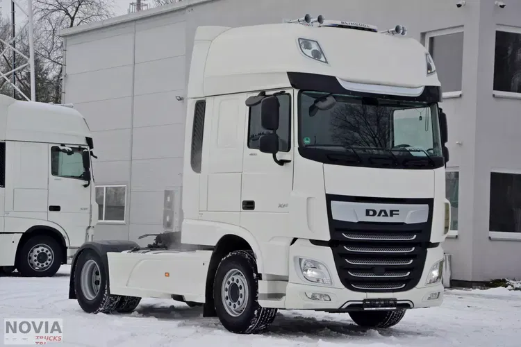 DAF XF 480 ZF INTARDER / KLIMA POSTOJOWA / FULL LED / TRĄBY / MIĘDZYOSIE zdjęcie 7
