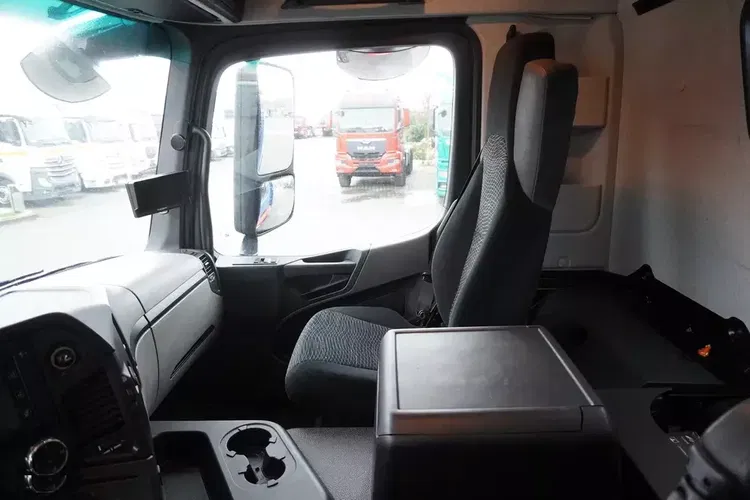 Mercedes Actros 1846 4x2 / NOWA Wywrotka 3-stronna / Ład. 10 t / Blokada mostu / 3 szt. zdjęcie 25