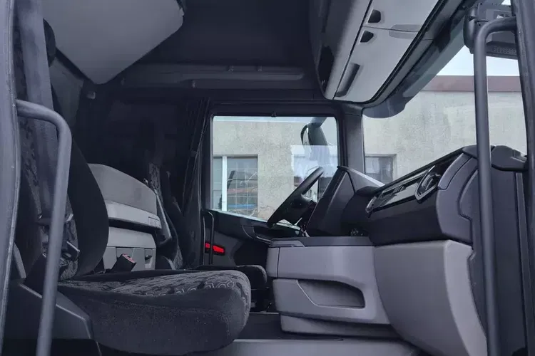 Scania R450 zdjęcie 21