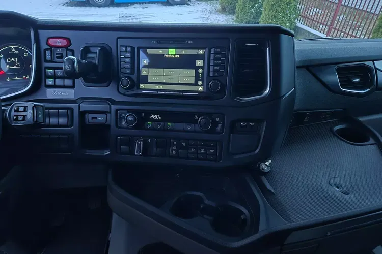 Scania R450 zdjęcie 23