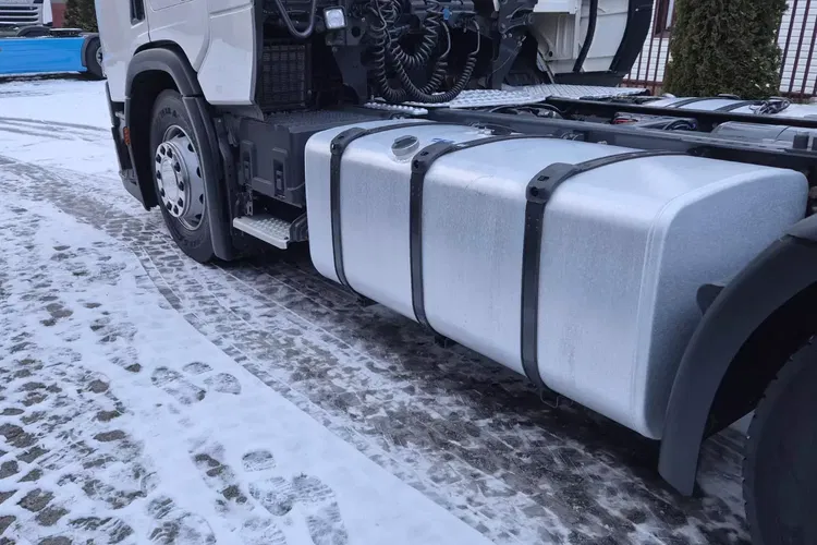 Scania R450 zdjęcie 8