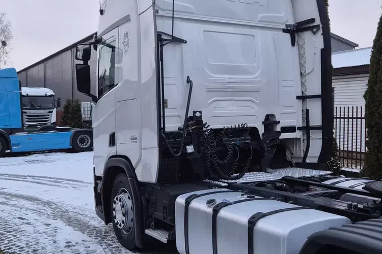 Scania R450 zdjęcie 9