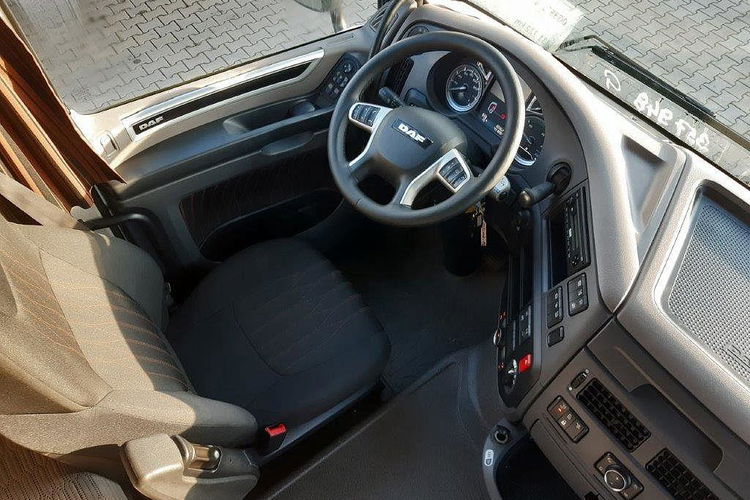 DAF XF 480 FT zdjęcie 6