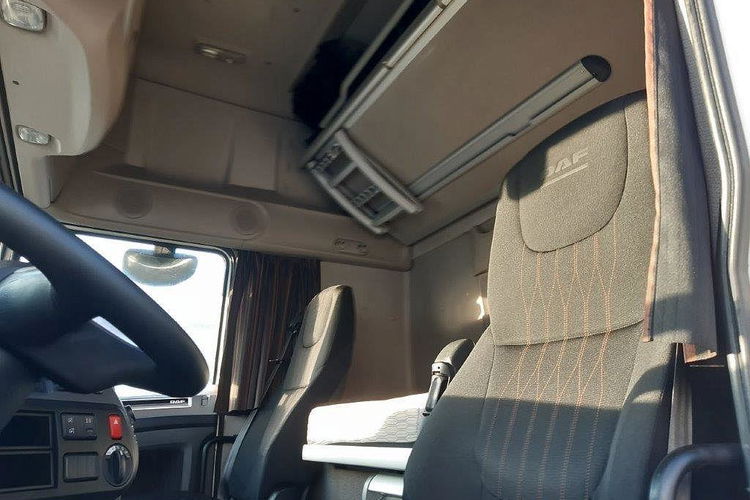 DAF XF 480 FT zdjęcie 8