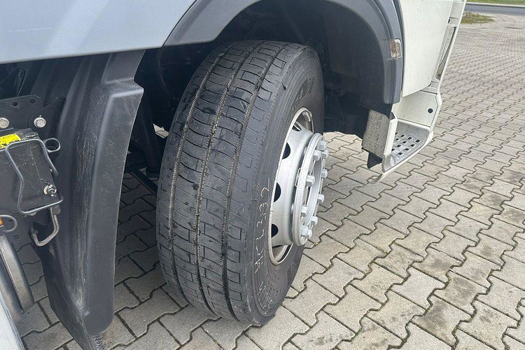 DAF XF 480 FT zdjęcie 9