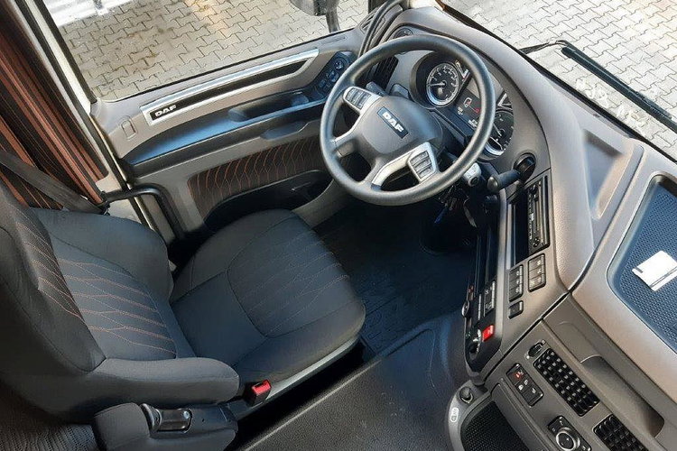 DAF XF 480 FT zdjęcie 6