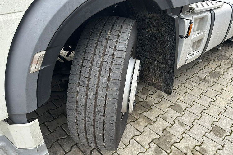 DAF XF 480 FT zdjęcie 9