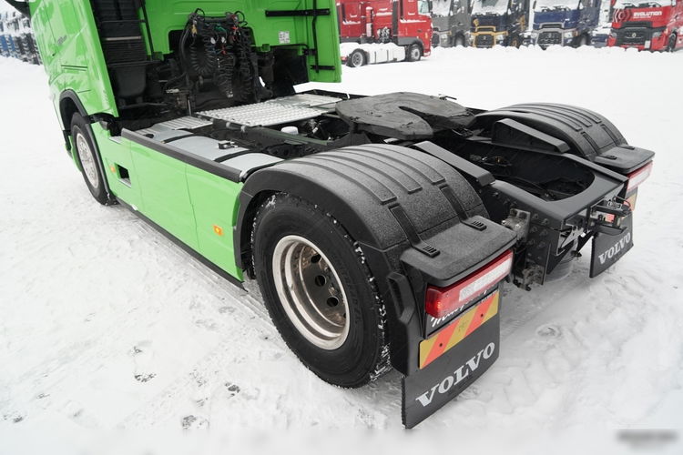 Volvo FH 500 / KLIMA POSTOJOWA / I-SAVE / TV / OPONY 100%  zdjęcie 14
