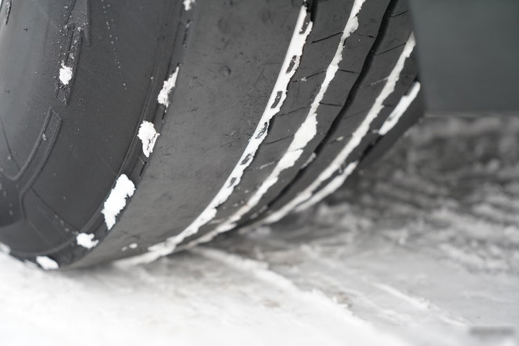 Volvo FH 500 / KLIMA POSTOJOWA / I-SAVE / TV / OPONY 100%  zdjęcie 18