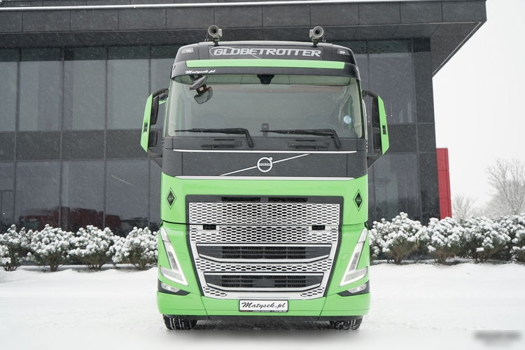 Volvo FH 500 / KLIMA POSTOJOWA / I-SAVE / TV / OPONY 100%  zdjęcie 3