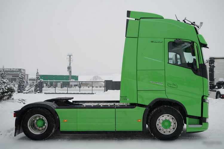 Volvo FH 500 / KLIMA POSTOJOWA / I-SAVE / TV / MIKROFALÓWKA zdjęcie 9