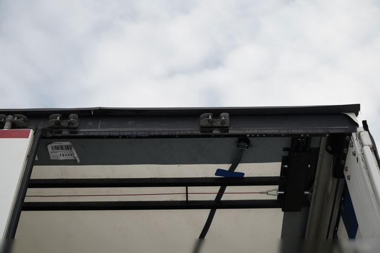 Krone FIRANKA / 2024 ROK / KOSZ NA PALETY / 2 OSIE PODNOSZONE / MAŁO UŻYWANA / zdjęcie 15