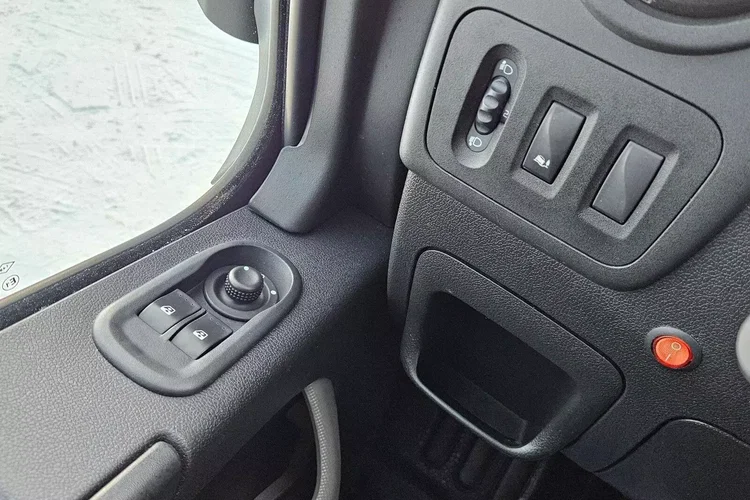 Opel movano Kontener 8 ePAL 59999zł NETTO 2.3 CDTi/170KM zdjęcie 19