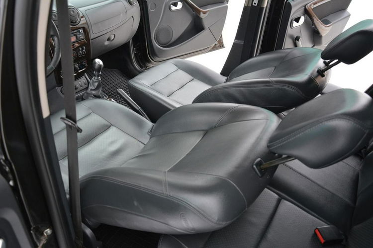 Dacia Duster Prestige _4x4_73 przebieg Skóry Hak Relingi jeden właściciel Oryginał zdjęcie 22