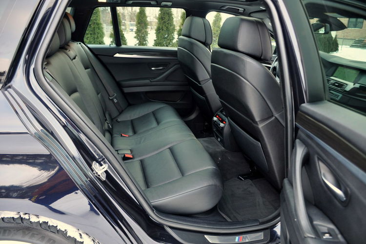 BMW 530 3.0d(258KM) MPakiet xDrive Xenon Navi Panorama Skóry El.Fotele Head Up zdjęcie 20