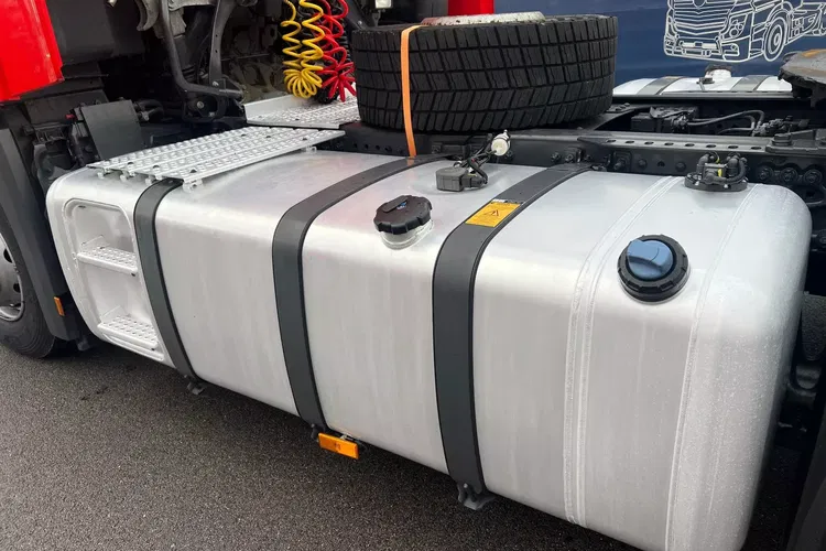 Mercedes ACTROS prokontraktowy zdjęcie 19