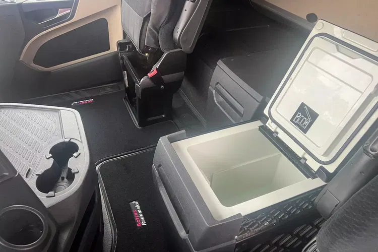 Mercedes ACTROS prokontraktowy zdjęcie 27