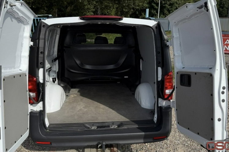Mercedes Vito BRYGADÓWK 6 OS. EXTRA LONG BOGATO WYPOSAŻONY 33 TYS KM GWARANCJA 1.R zdjęcie 6