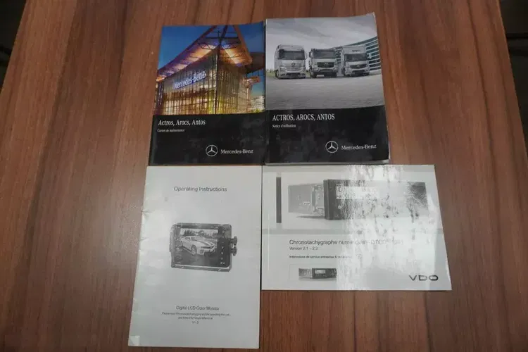 Mercedes Arocs 2636 6x4 / Wywrotka 2-stronna / HDS Fassi F135A.0.23 / Pilot / Rotator zdjęcie 20