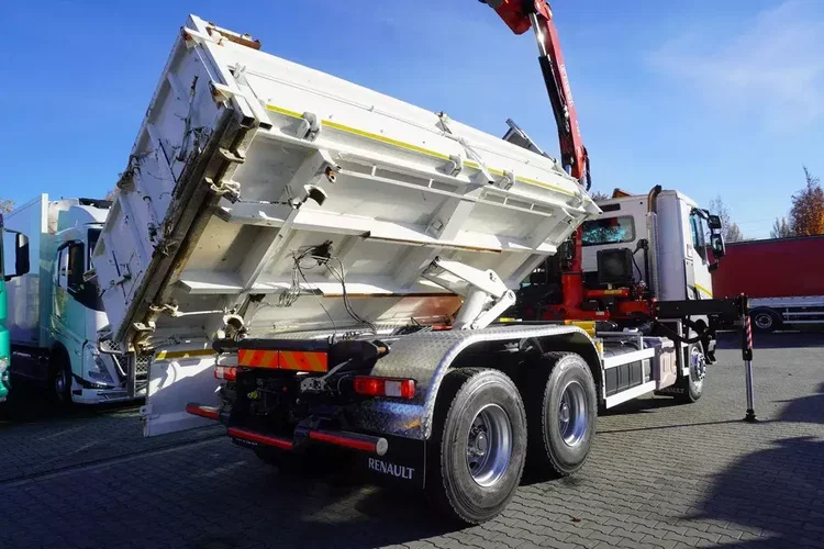 Renault C380 E6 6x4 / HDS Fassi F135 2700 MTH / Zasięg 8 m / 5.6 t udźwig / Wywrotka 3-stronna / Hydroburta zdjęcie 11