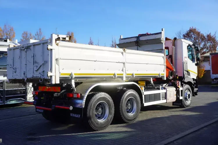 Renault C380 E6 6x4 / HDS Fassi F135 2700 MTH / Zasięg 8 m / 5.6 t udźwig / Wywrotka 3-stronna / Hydroburta zdjęcie 4