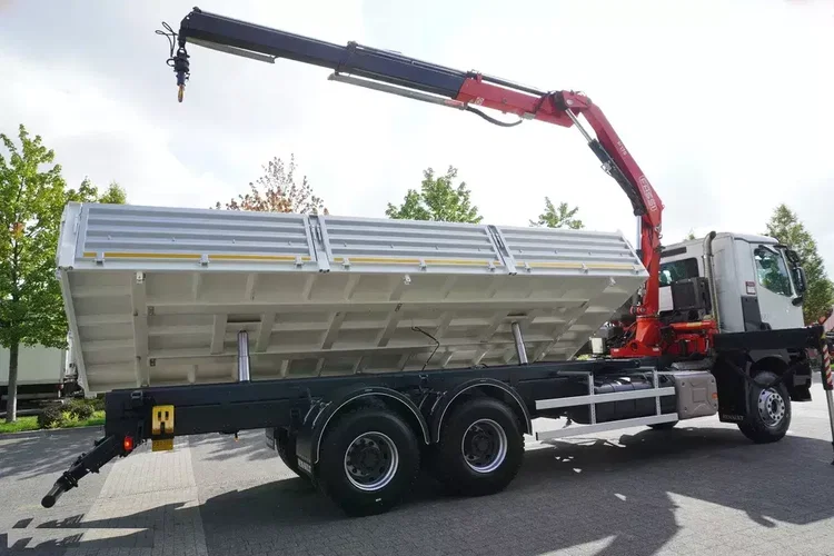 Renault K380 6×4 / HDS 7.85 t / Fassi F175 / 120 tys. km / wywrotka 2-stronna / 18 EPAL zdjęcie 10