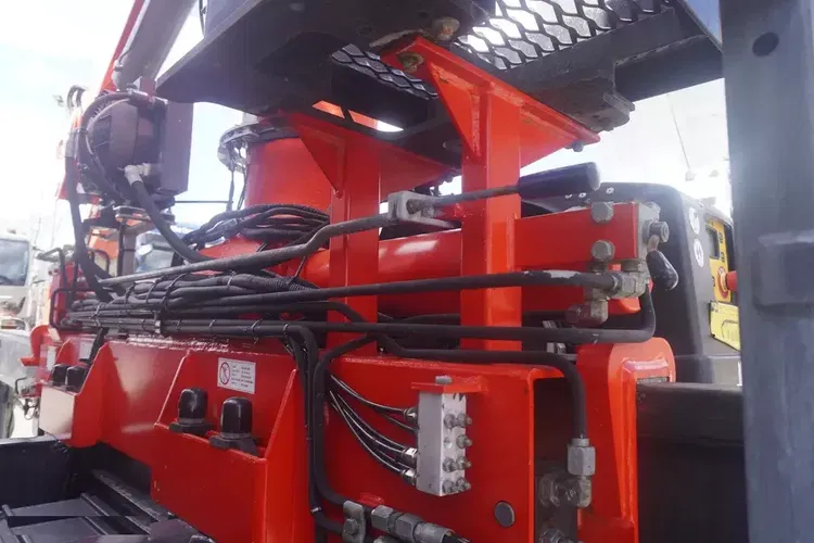 Mercedes Actros 2641 6x4/ HDS / Wywrot / 110 tys.km zdjęcie 16