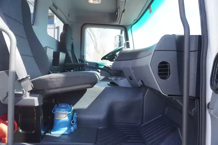 Mercedes Actros 2641 6x4/ HDS / Wywrot / 110 tys.km zdjęcie 24