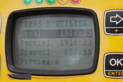 Renault C280 DTI 8 / HDS Fassi 5.6 t / Zasięg 8 m / Platforma 15 EPAL zdjęcie 24