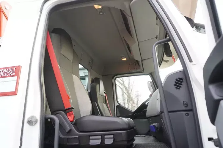 Renault C280 DTI 8 / HDS Fassi 5.6 t / Zasięg 8 m / Platforma 15 EPAL zdjęcie 57